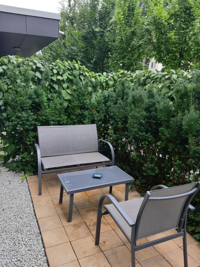 Apartamenty Dom Saski 10 Minut Od Centrum Warszawy Varsóvia Exterior foto