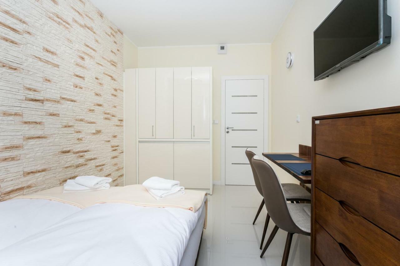 Apartamenty Dom Saski 10 Minut Od Centrum Warszawy Varsóvia Exterior foto