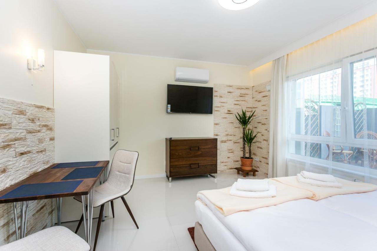 Apartamenty Dom Saski 10 Minut Od Centrum Warszawy Varsóvia Exterior foto