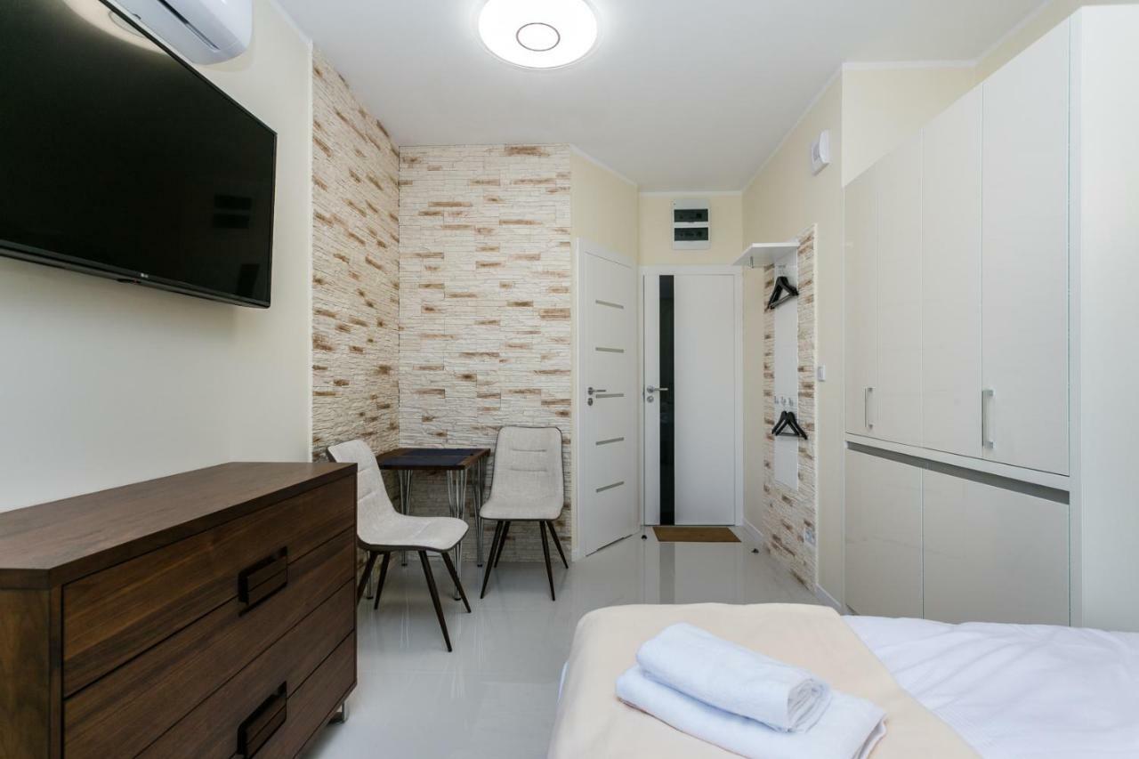 Apartamenty Dom Saski 10 Minut Od Centrum Warszawy Varsóvia Exterior foto